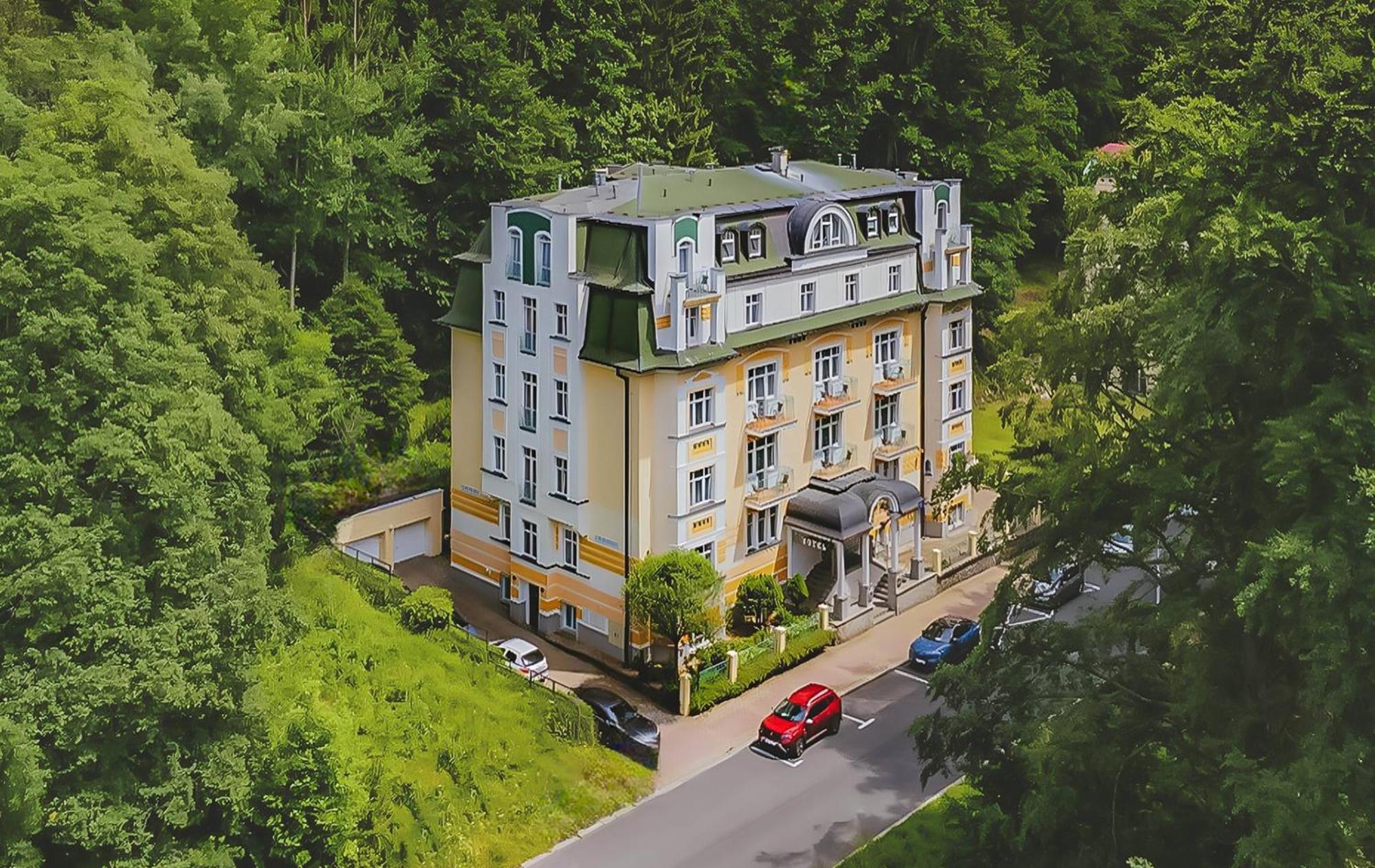 Spa & Wellness Hotel Silva Marianske Lazne Exterior foto